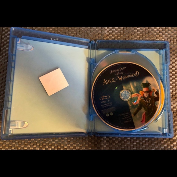 Disney Alice in Wonderland Blu-ray, DVD, + Digital - Picture 4 of 5
